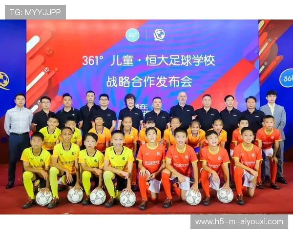足球联赛在青训扶持中推动俱乐部与学校共建学分互认课程试点，足球青训营报名条件