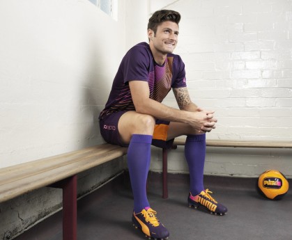 爱游戏电竞同步-中国女篮再遭沉重打击！WCBA联赛霸主退赛：4大国手恐无球可打？，中国女篮虽败犹荣